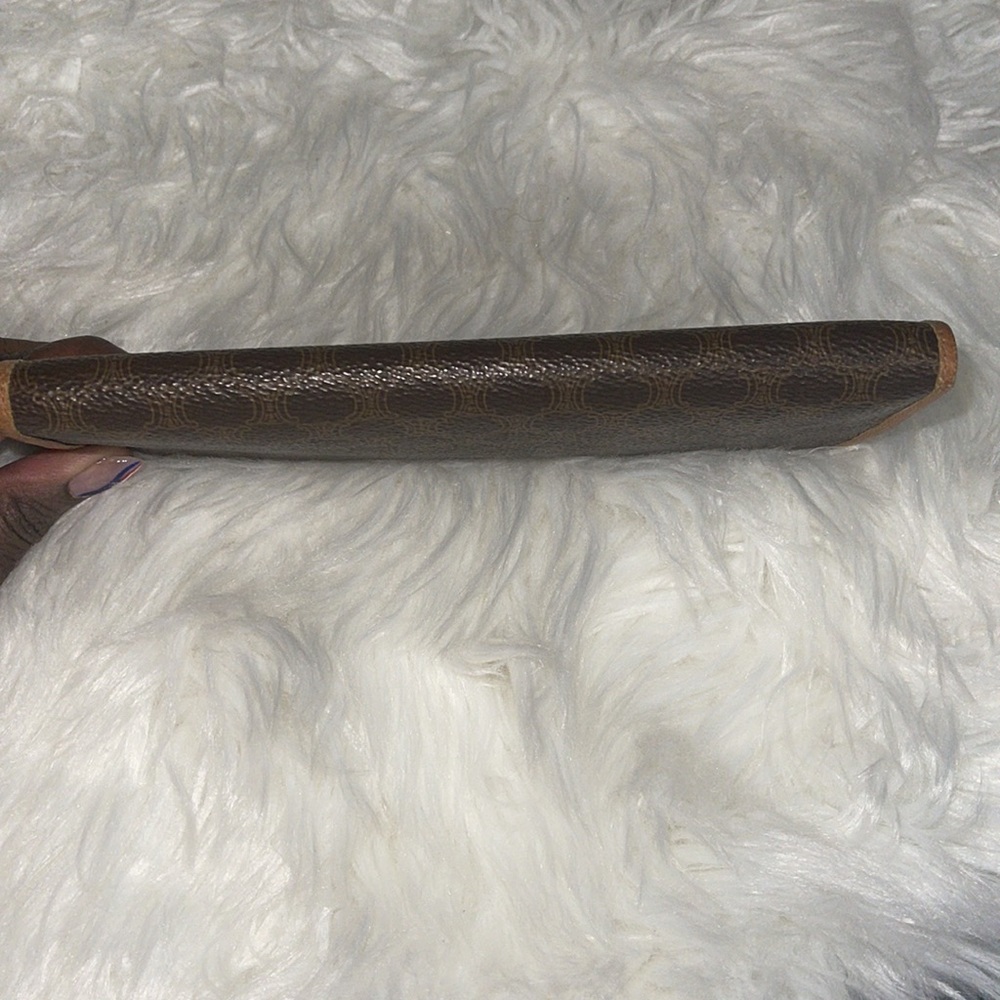 CELINE PARIS LEATHER TRIFOLD LONG WALLET EUC - Picture 16 of 16